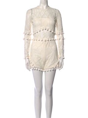 Alexis Lace Pattern Crew Neck Romper
White size s